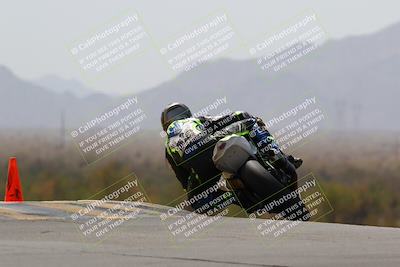 media/Apr-10-2022-SoCal Trackdays (Sun) [[f104b12566]]/Turn 9 Backside (1120am)/